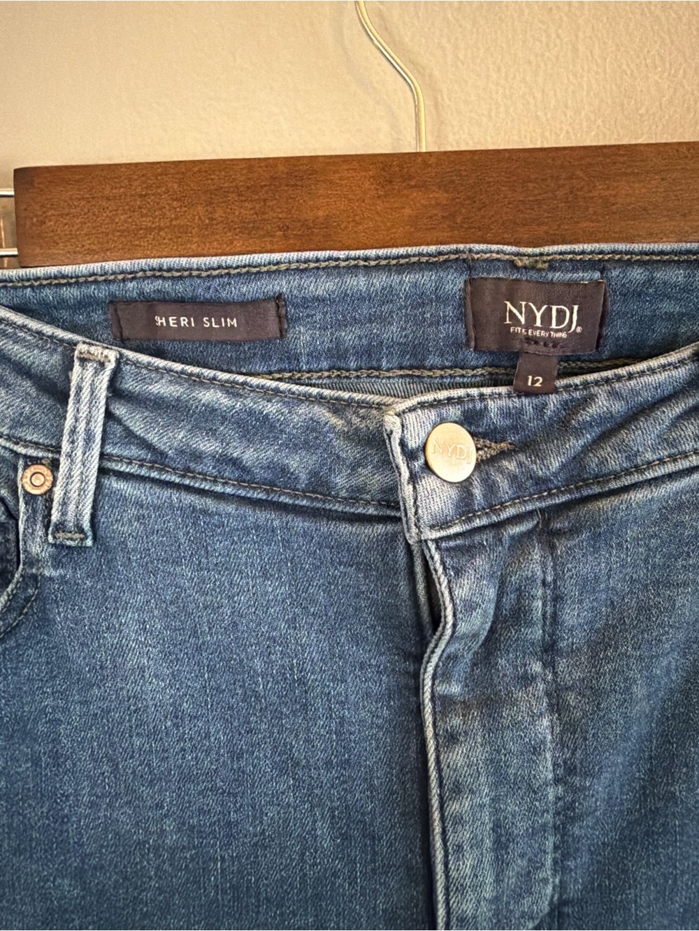 NYDJ Sheri Slim Jeans Women’s 12 Medium Wash Lift Tuck Stretch Slim Leg Denim - Picture 5 of 8